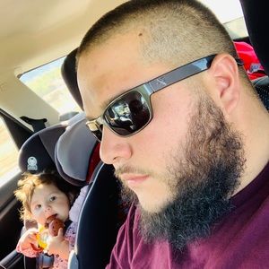 Meet your Posher, Joshua